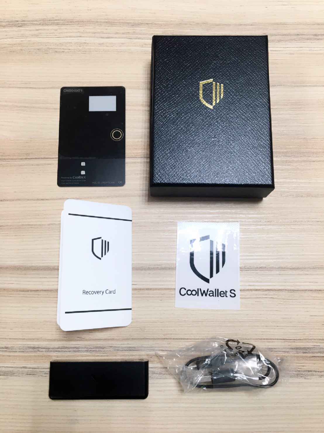 【工具教学】MIT製造安全、便利的硬体钱包-CoolWallet S